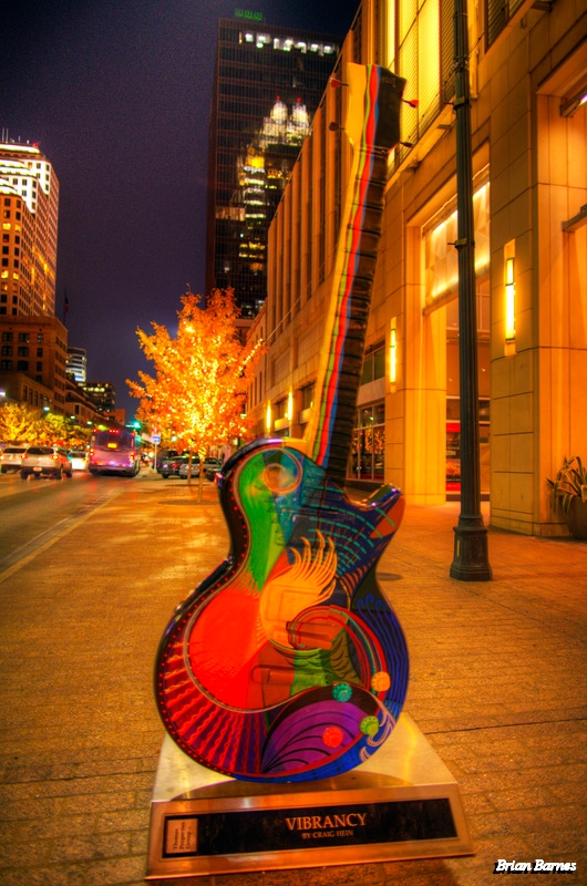 images/Art-Barnes-Downtown-2012.1225-4774-congress.guitar.jpg