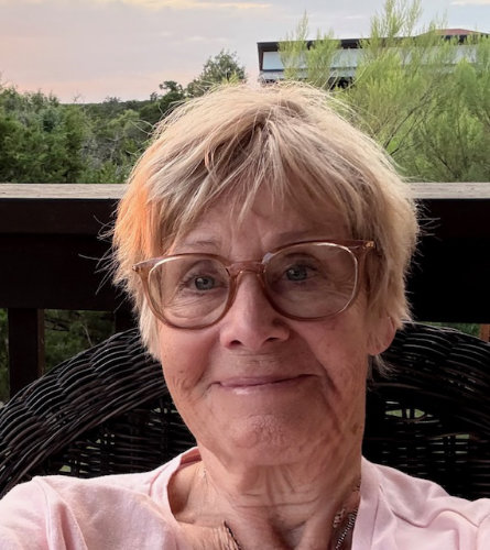 artist Beverly Dennis bio photo