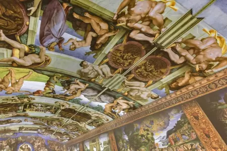 <b>Sistine Chapel Experience</b>